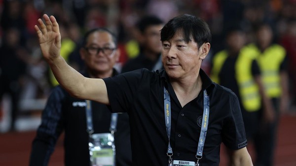 Pecinta Sepakbola Indonesia Sedih atas Pemecatan Shin Tae-yong